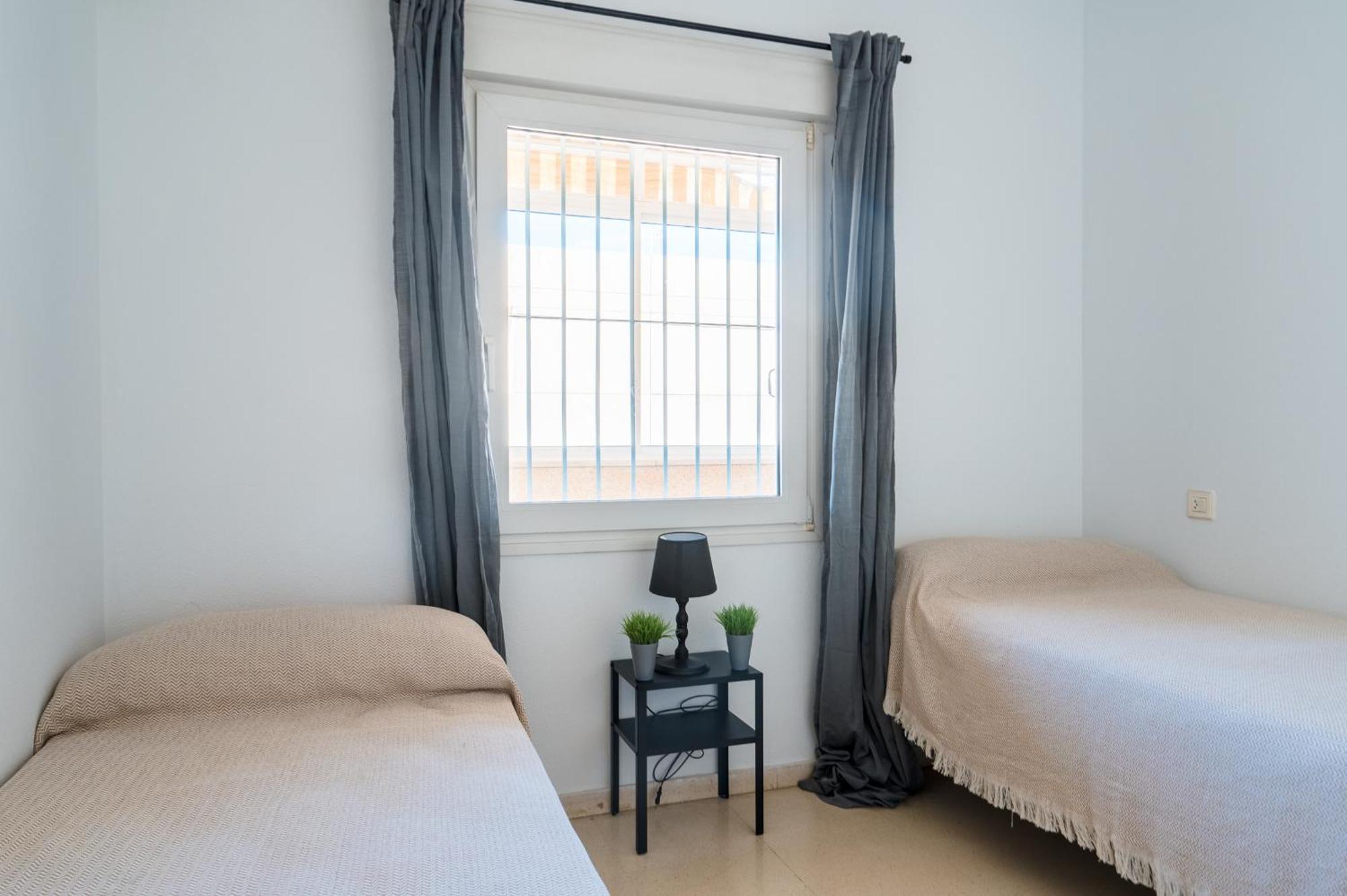 Appartement Piso Familiar Virgen Del Rocio à Séville Extérieur photo